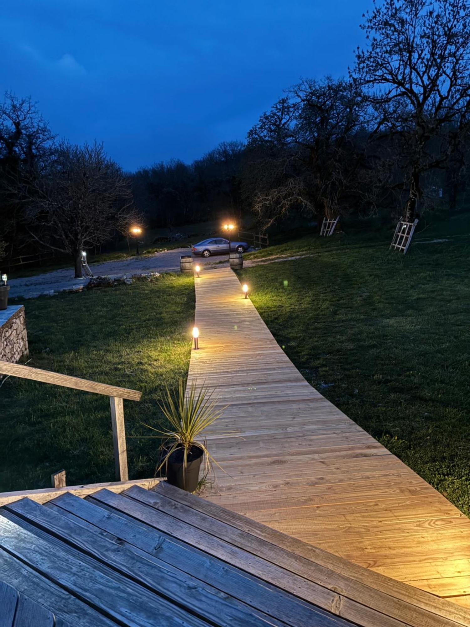 Bed and Breakfast Le Domaine Du Quercy Padirac Exteriér fotografie